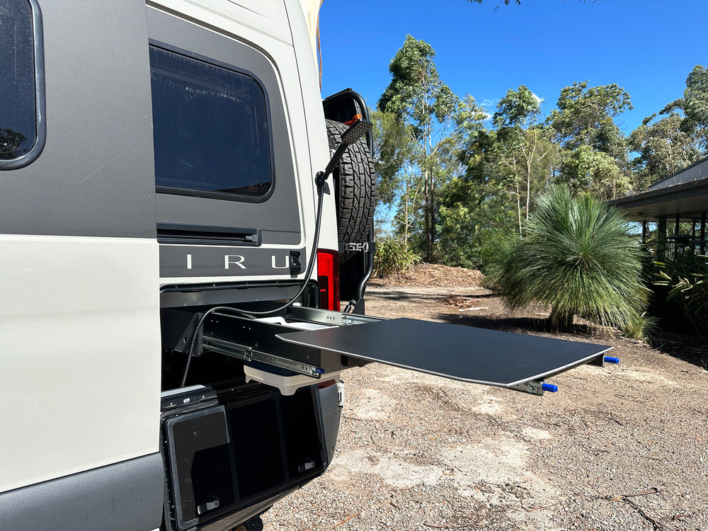 
                  
                    MY25 Jabiru J2M AWD - Stone Grey
                  
                