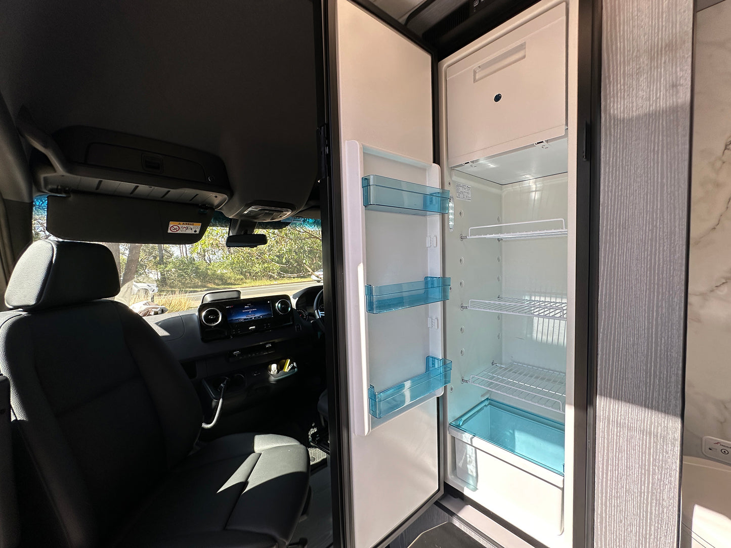 
                  
                    MY25 Jabiru J2M AWD - Stone Grey
                  
                