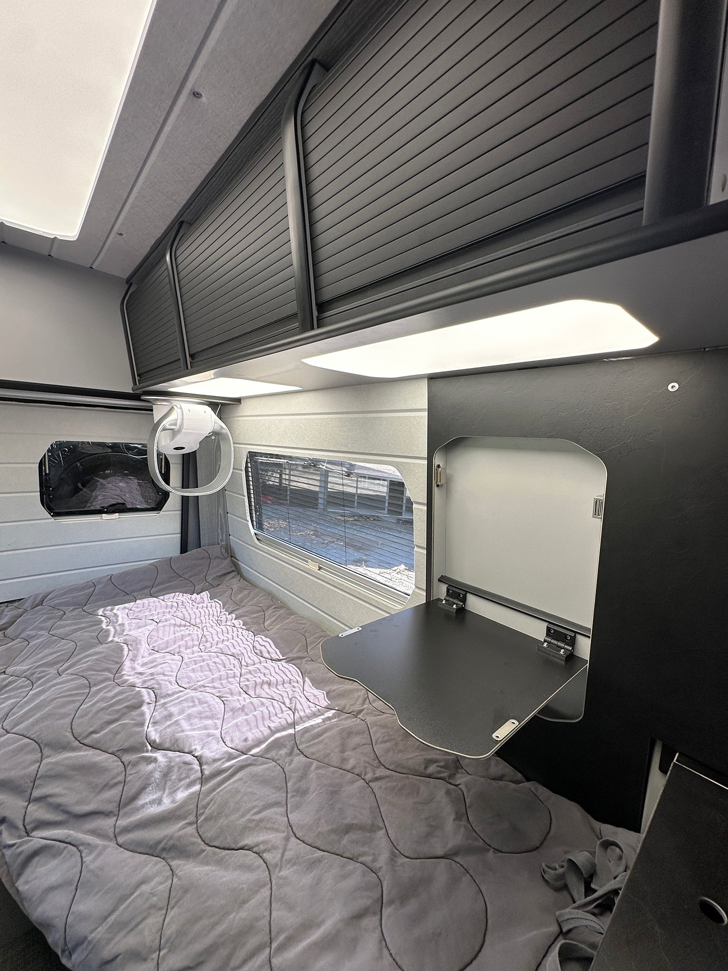 
                  
                    MY25 Jabiru J2M AWD - Stone Grey
                  
                