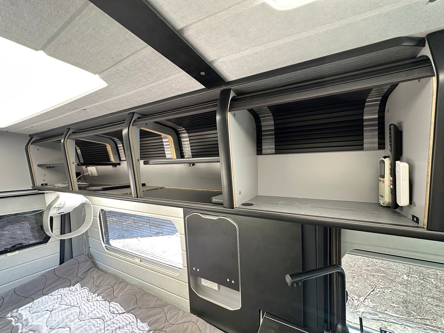 
                  
                    MY25 Jabiru J2M AWD - Stone Grey
                  
                