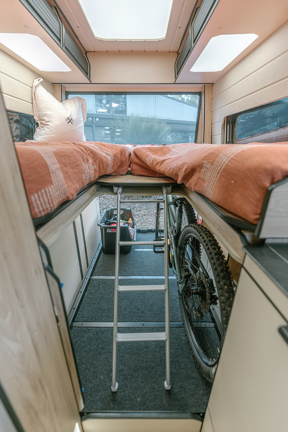 J2M Adventure Garage 22.jpg