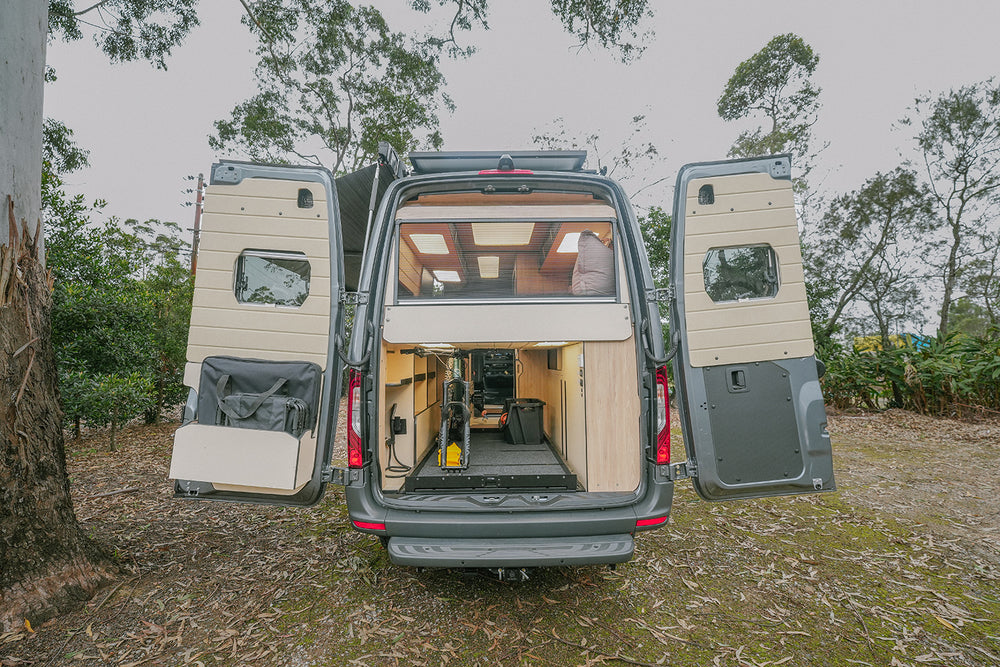 
                  
                    J2M Adventure Garage 25.jpg
                  
                