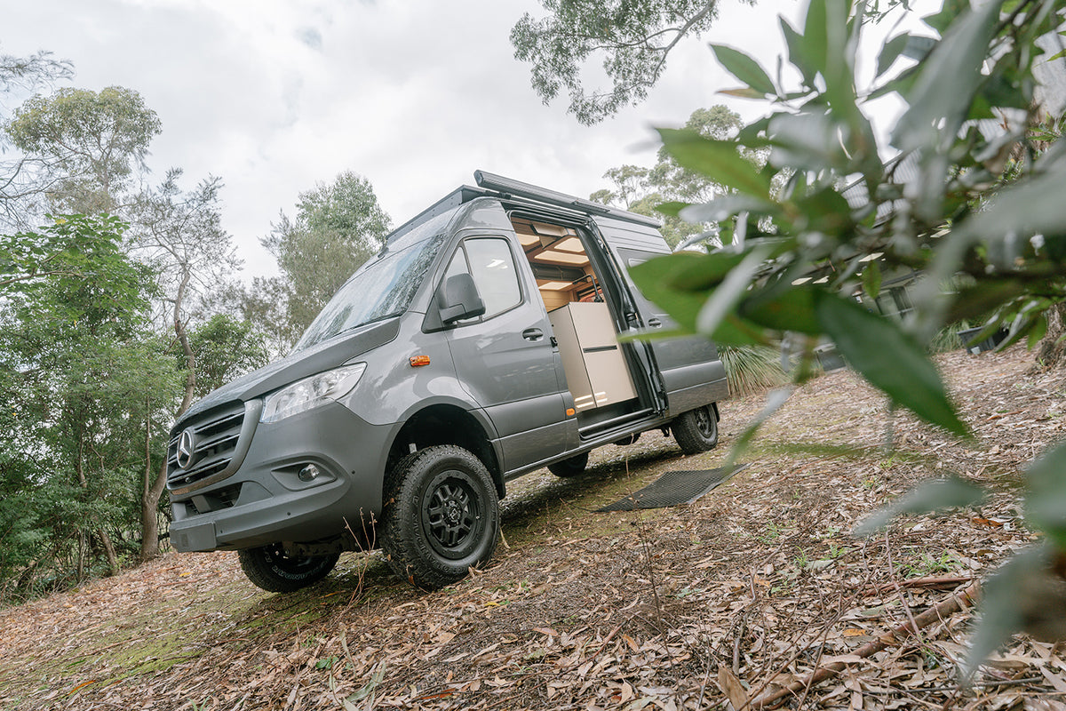 J2M adventure garage 1.jpg