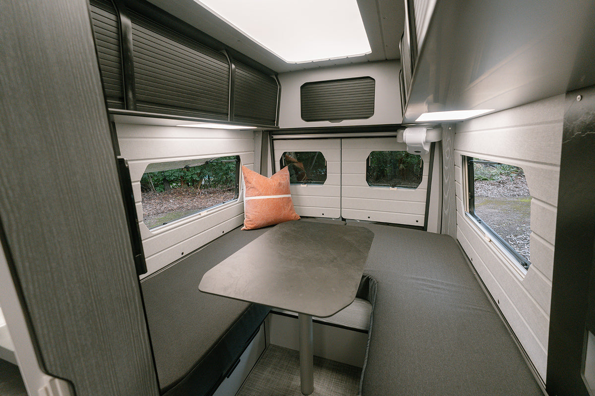Jabiru J4 bedroom.jpg