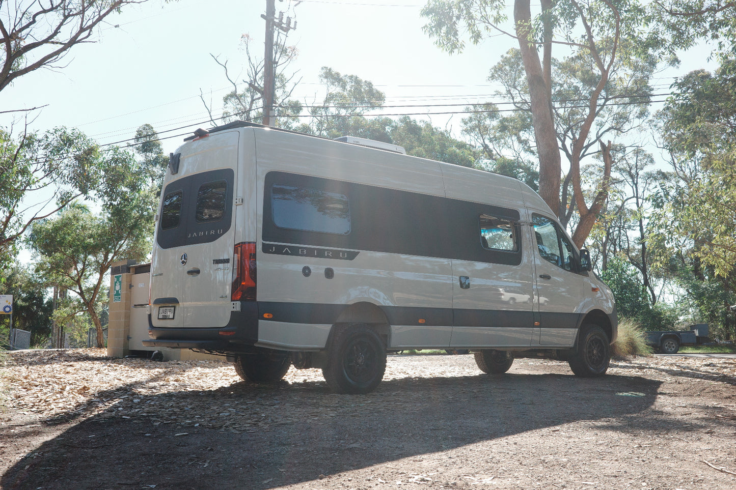 
                  
                    13727 Jabiru J4 AWD - Pebble Grey
                  
                