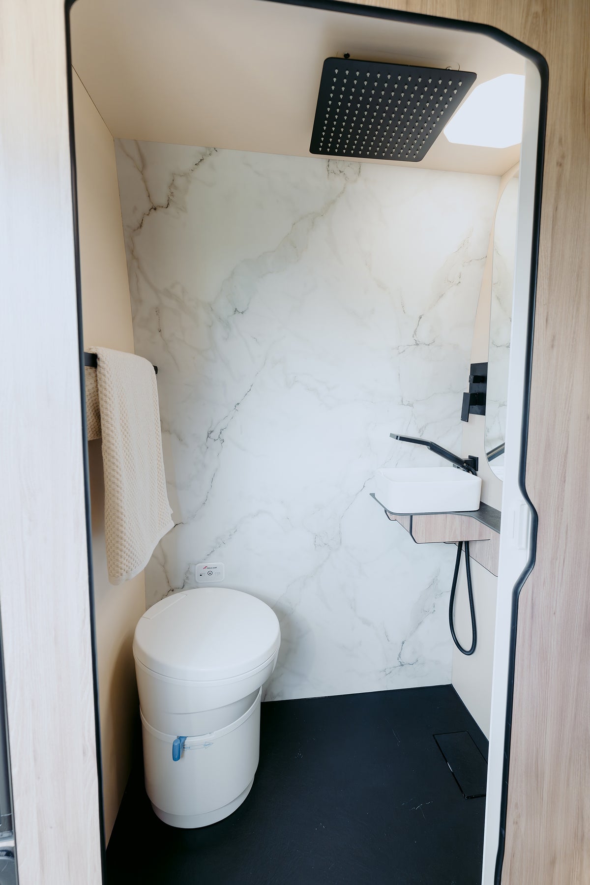 trakka j2 bathroom.jpg