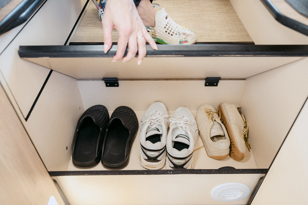 
                  
                    trakka j2 shoe storage.jpg
                  
                