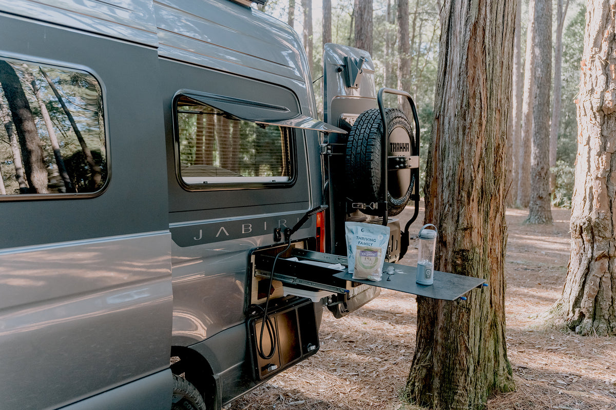 trakka jabiru j2 exterior 2.jpg