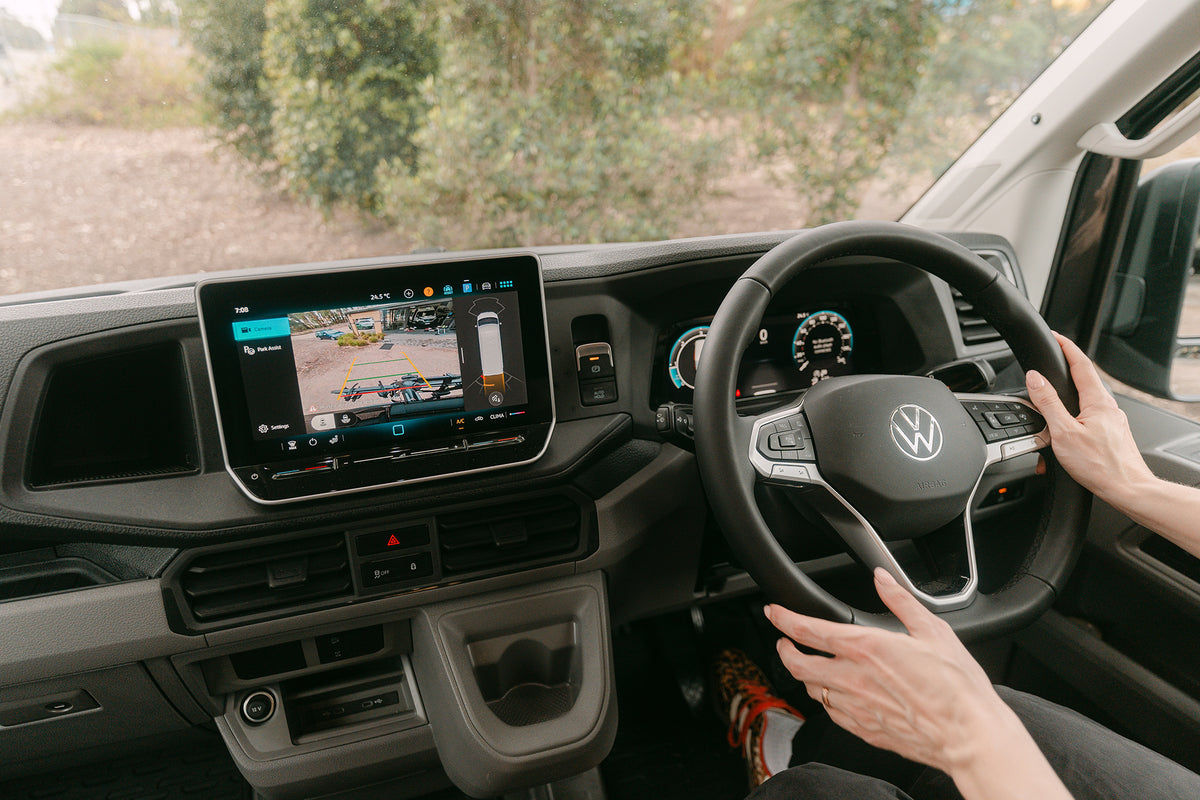 vw akuna a2m dash.jpg